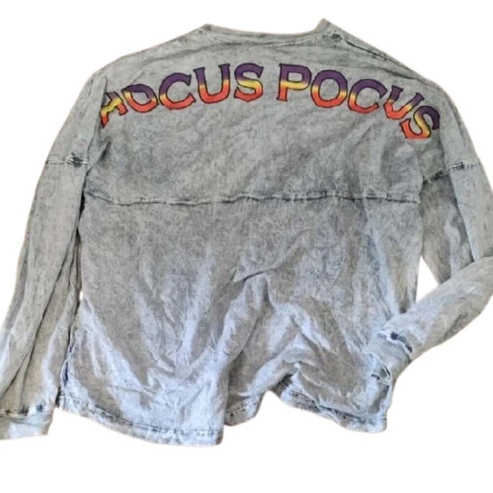 Disney Hocus Pocus Gray Long Sleeve Shirt with Lace-Up and Colorful Patch